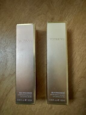 NEW Votre Vu Silk Stockings Leg Lustre Set of 2 Deep Bronze+ Golden Bronze 100ml